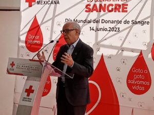 Cruz Roja Donación de Sangre Cristóbal Thompson